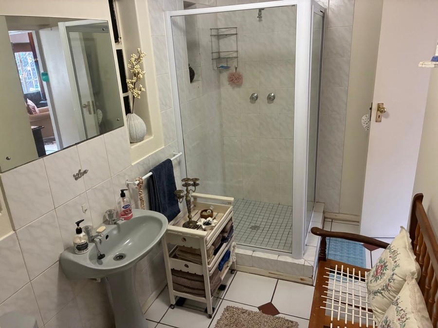 7 Bedroom Property for Sale in Heather Park Western Cape